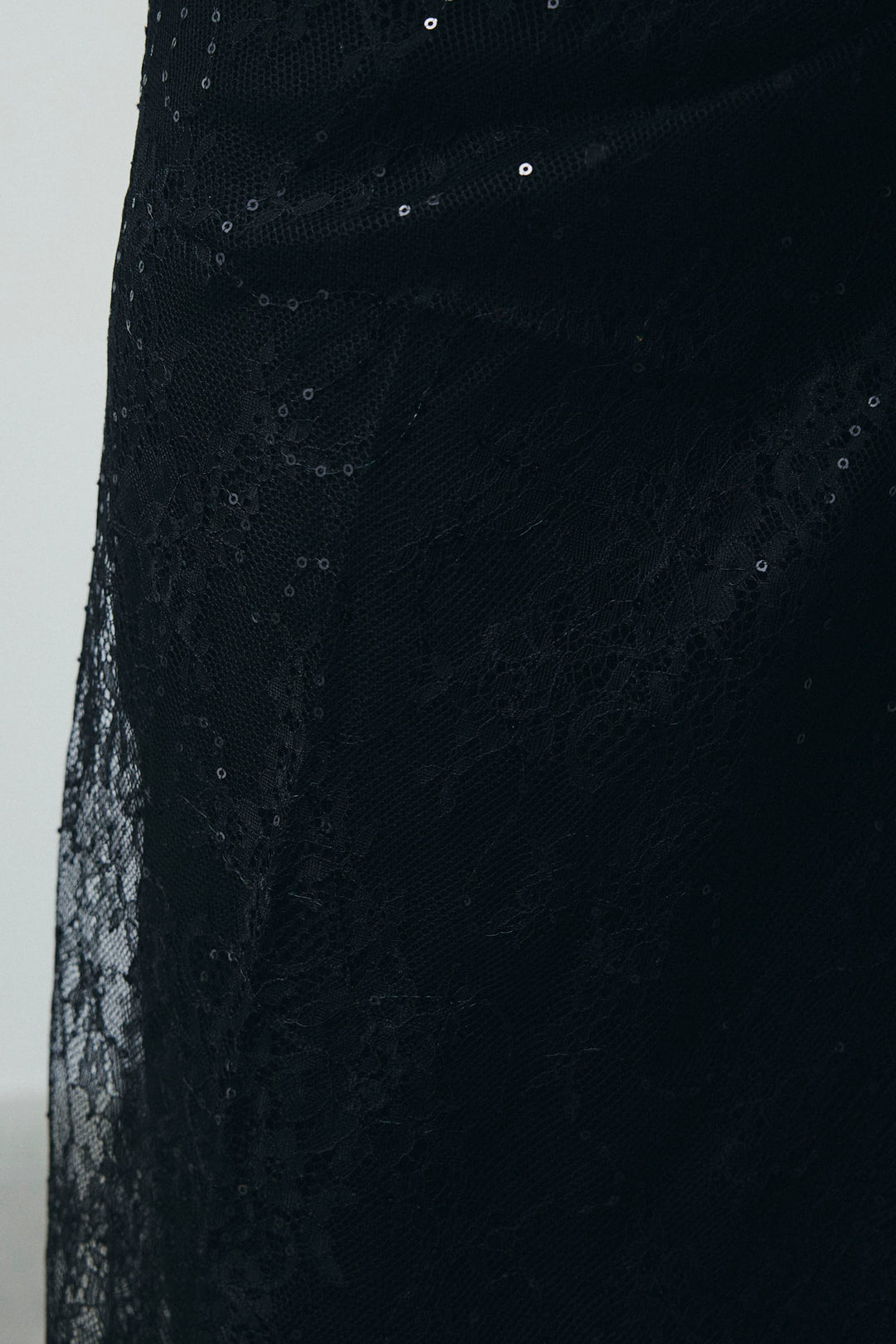 [予約/SET]ビッグカフスオーバーサイズシャツ+ダンボールニットスカート+ラメレースラップスカート+シルクニットタイ(4set)