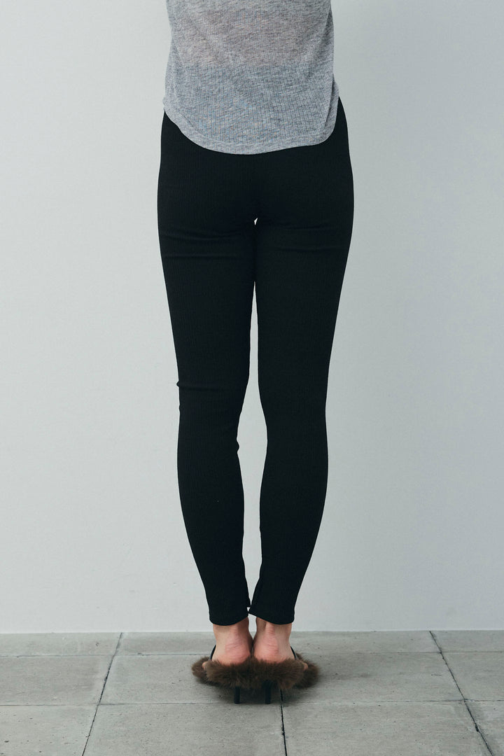 [予約/SET]パールタフタロングマンパ+シアーテレコヘンリーネックPO+ダンボールニットスカート+スリットレギンス(4set)