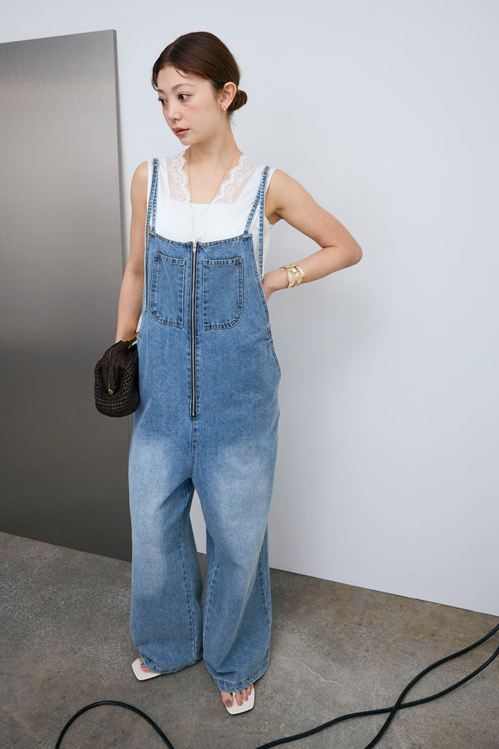 [予約/SET]レーストリムサテンノースリーブブラウス+フロントジップストラップデザインデニムサロペット(2set)