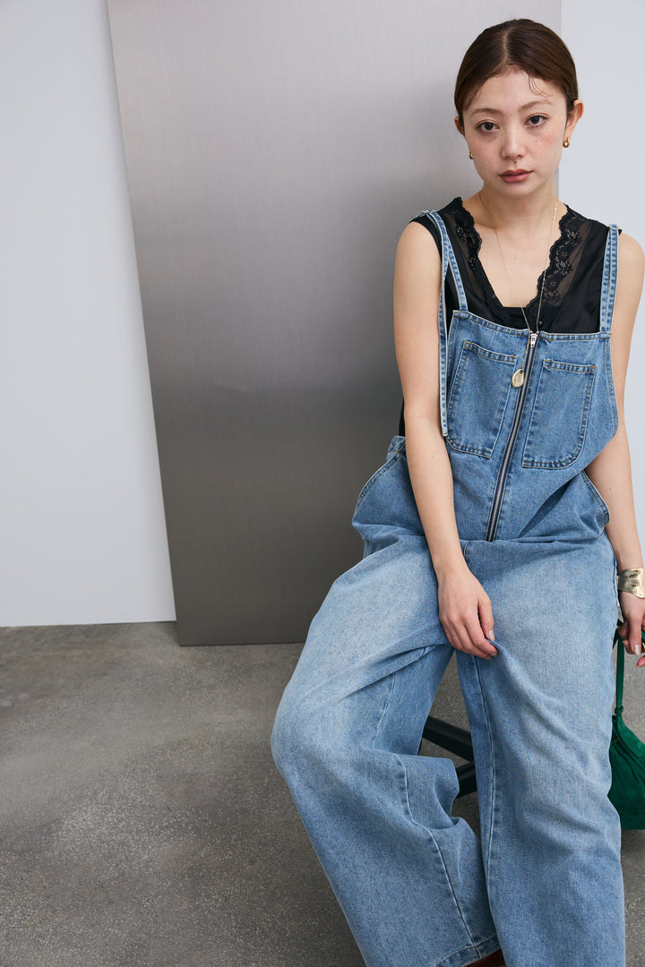 [予約/SET]レーストリムサテンノースリーブブラウス+フロントジップストラップデザインデニムサロペット(2set)