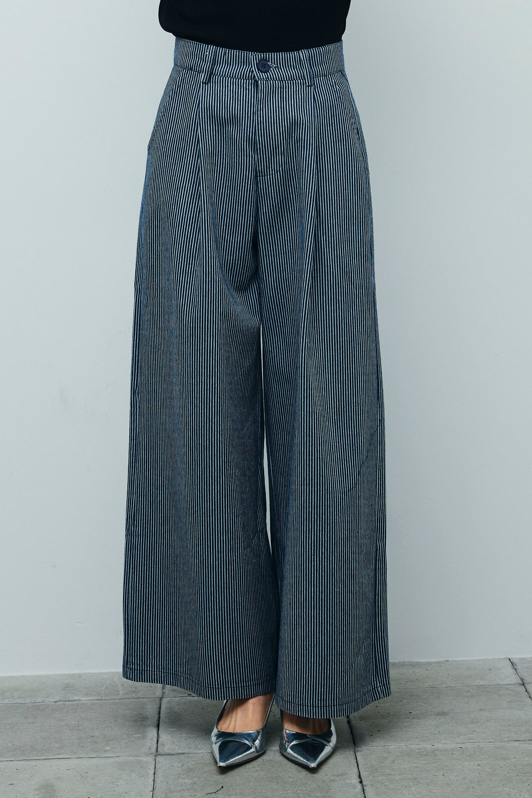 [予約/SET]アシンメトリーオフショルサマーニット+細ストライプワイドパンツ(2set)