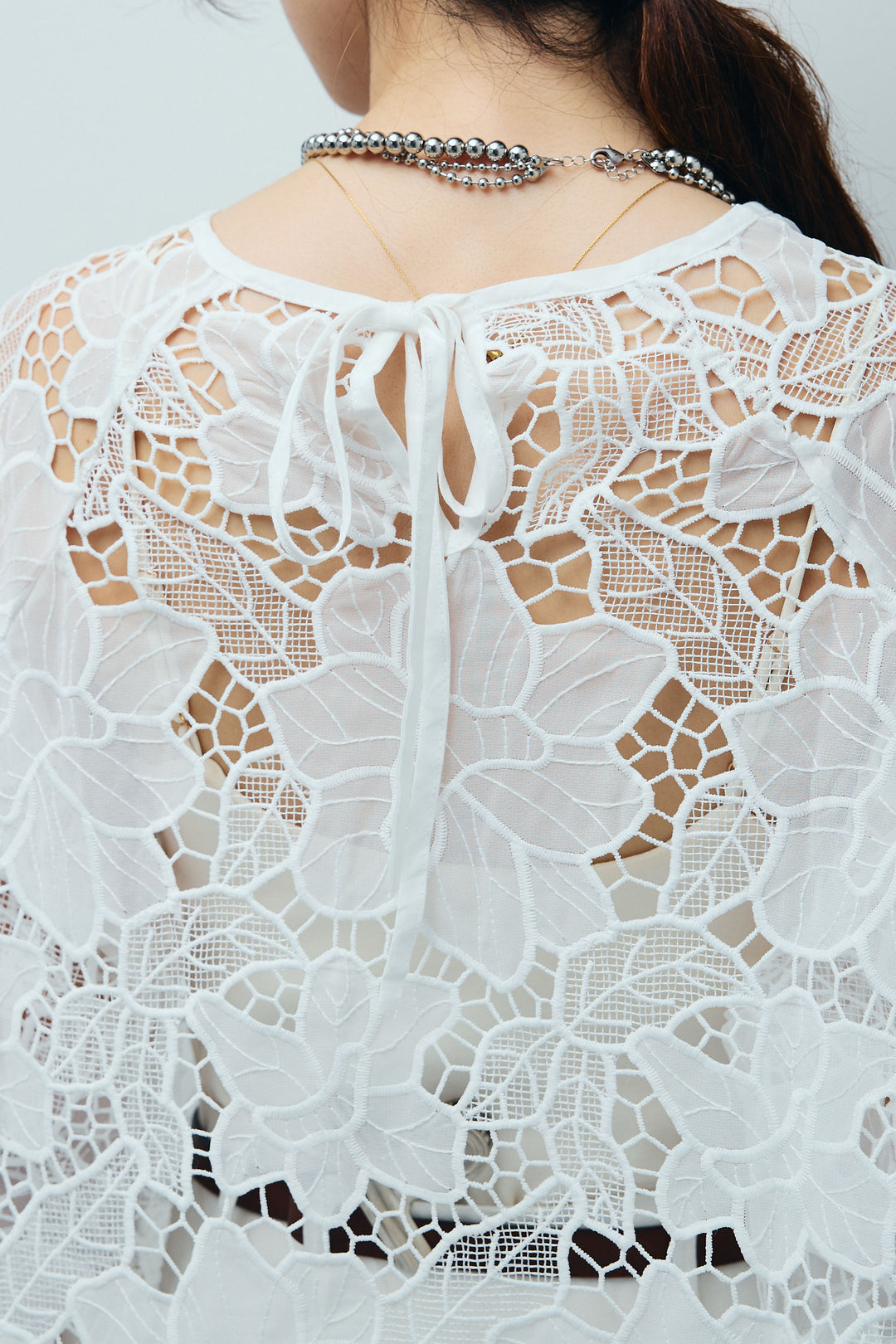 [予約/SET]フラワー刺繍レースフレアブラウス+とろみキャミソール(2set)