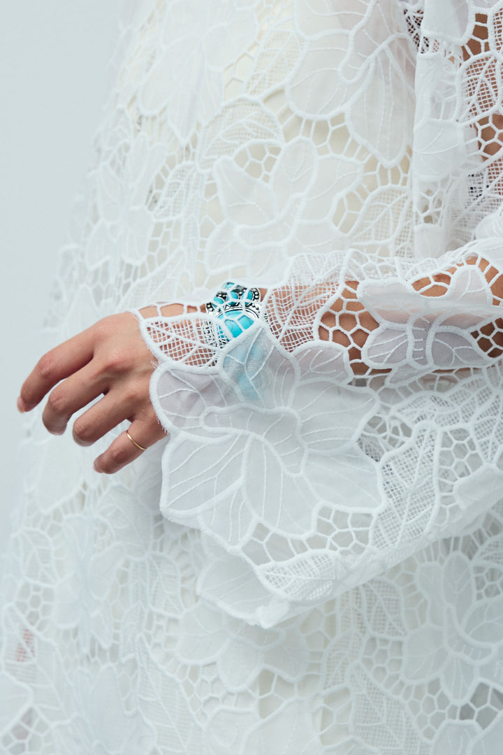 [予約/SET]フラワー刺繍レースフレアブラウス+とろみキャミソール(2set)