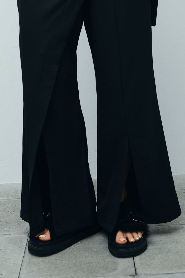 [予約]スリットラップパンツ