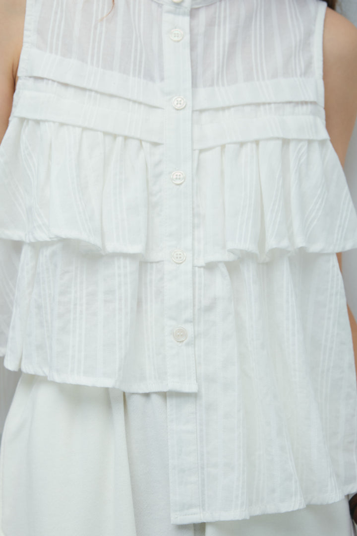 [予約]アシメフリルノースリブラウス