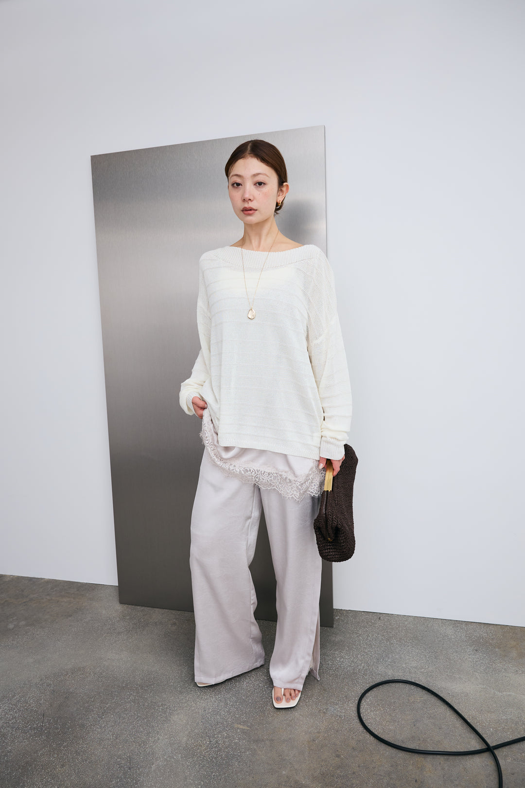 [予約/SET]ボートネックテクスチャーボーダーサマーニット+スリットレースサテンパンツ(2set)