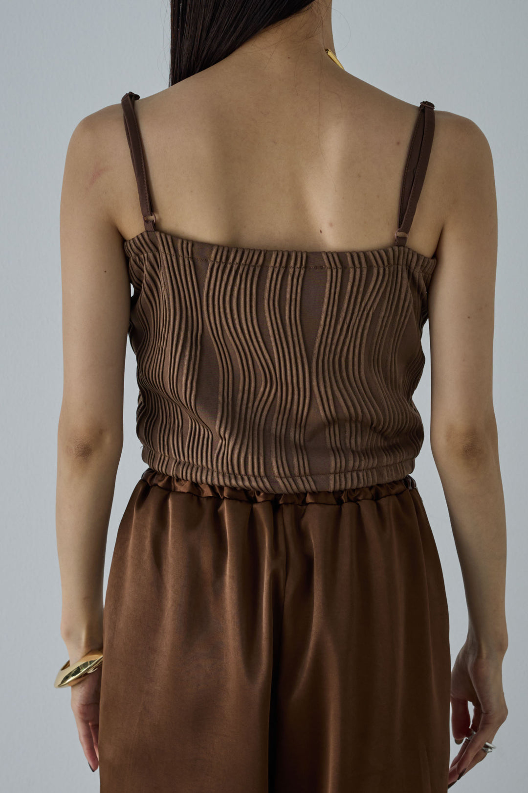 [予約/SET]サマーニットアシンメトリーポンチョ+ウェーブパイピングショートキャミ+サテンレースラインパンツ(3set)