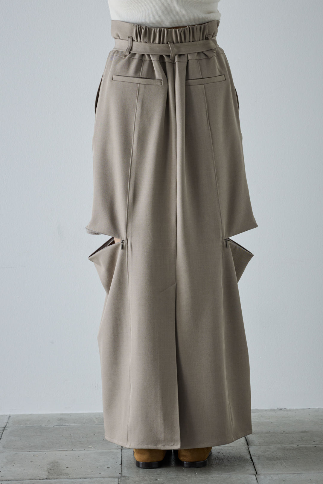 [予約/SET]メタルボタンニットベスト+ベルト付きサイドジップスカート(2set)