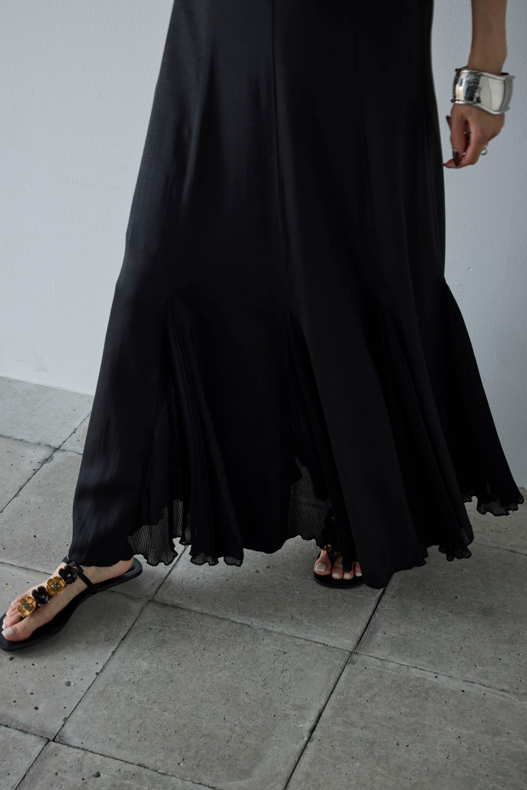 [予約/SET]メタルボタンニットベスト+プリーツシアー切り替えスカート(2set)