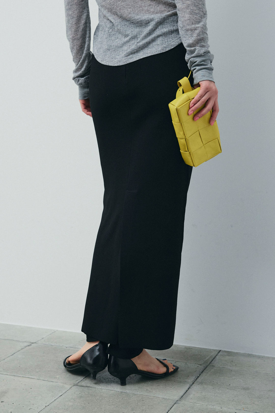 [予約/SET]パールタフタロングマンパ+シアーテレコヘンリーネックPO+ダンボールニットスカート+スリットレギンス(4set)