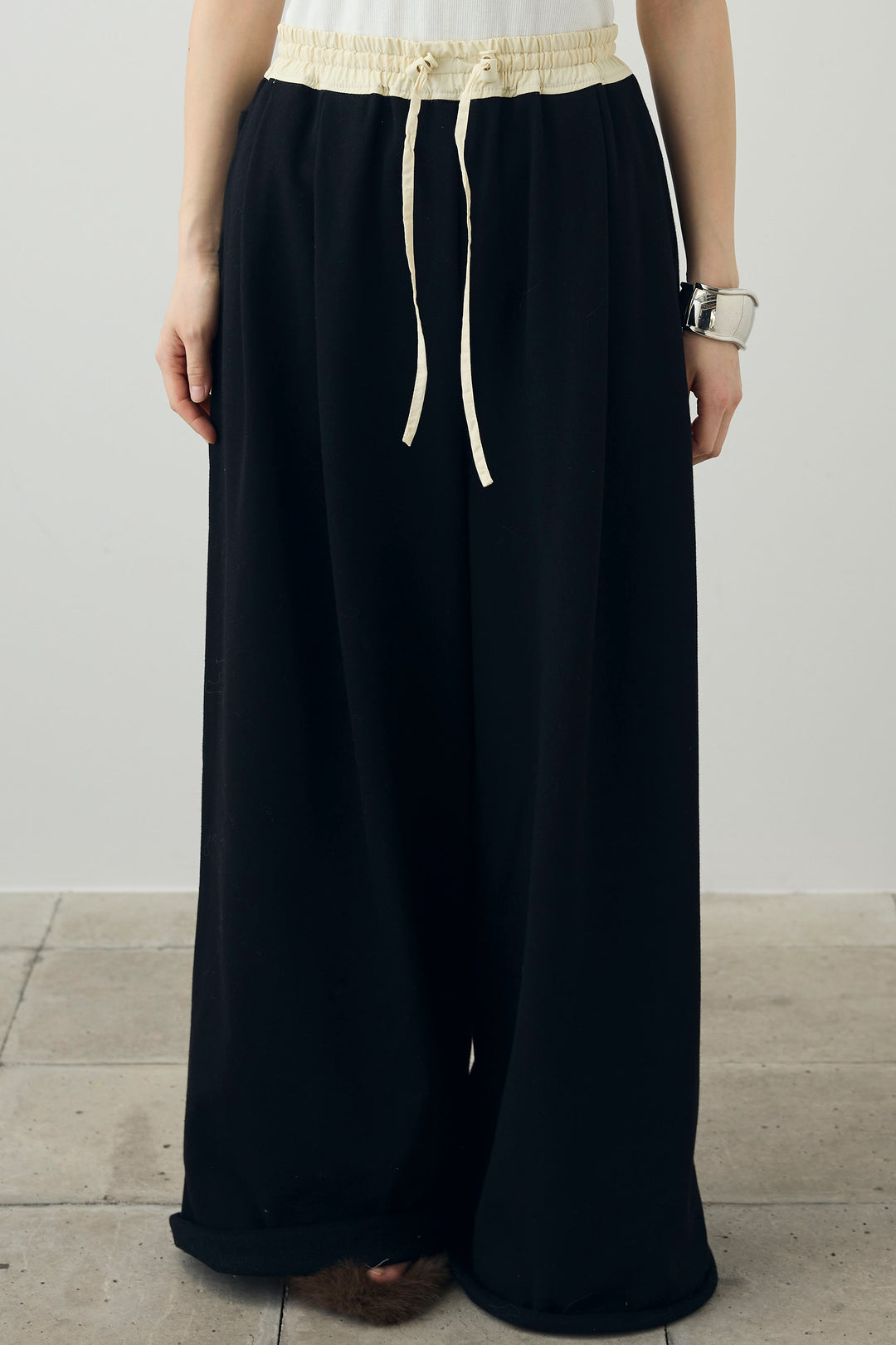 [予約/SET]シアーテレコヘンリーネックPO+ダブルウエストスウェットパンツ+スタンドカラーショート丈デニムブルゾン(3set)