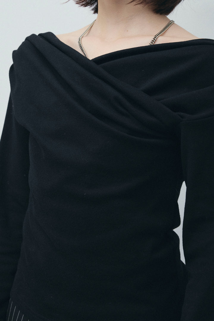 [予約]オフショルプルオーバー