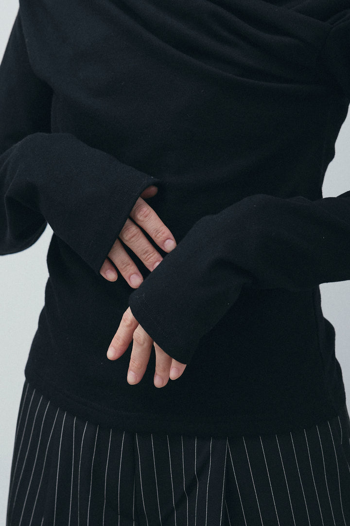 [予約]オフショルプルオーバー