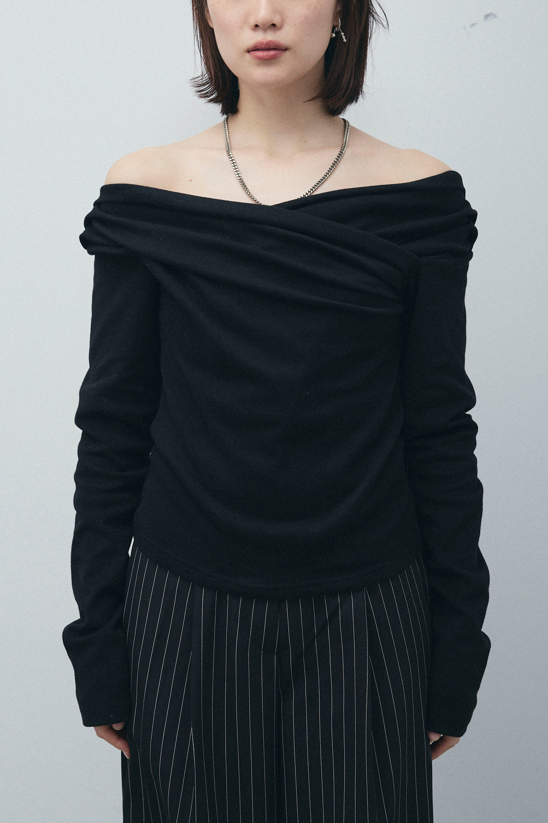 [予約]オフショルプルオーバー