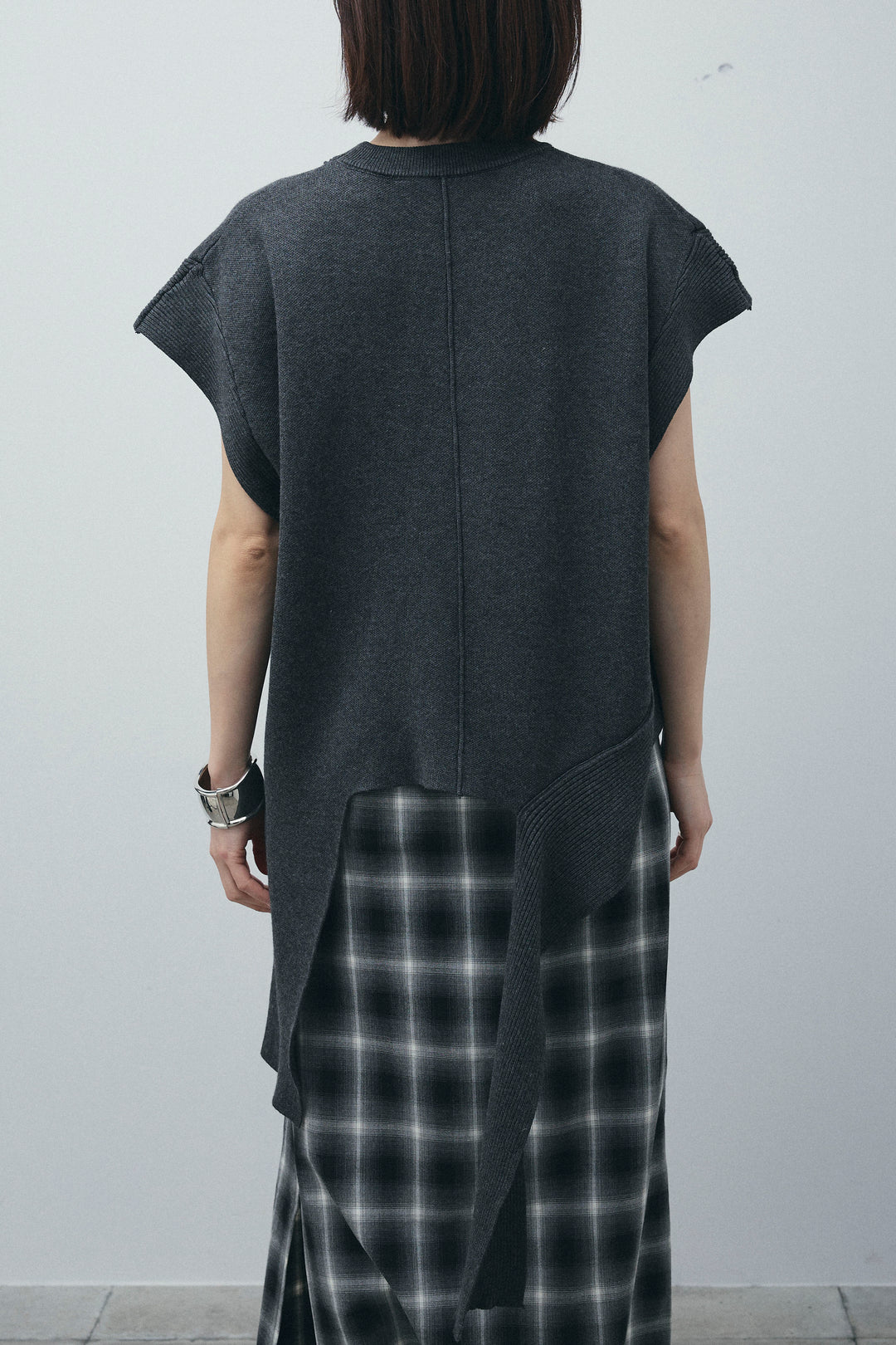 [予約/SET]アシンメトリーデザインニットベスト+チェックストレートスカート(2set)