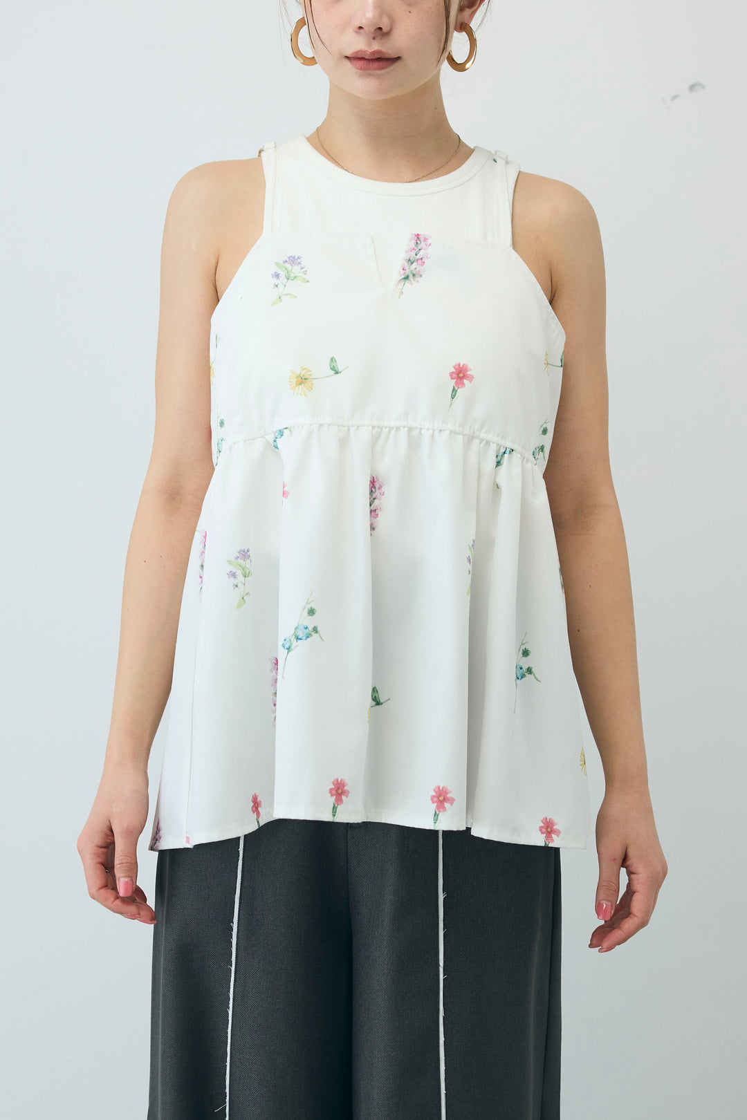 [予約/SET]ヘザーエステルテーラードジレ+フラワープリントキャミ+ヘザーエステルカーブパンツ(3set)