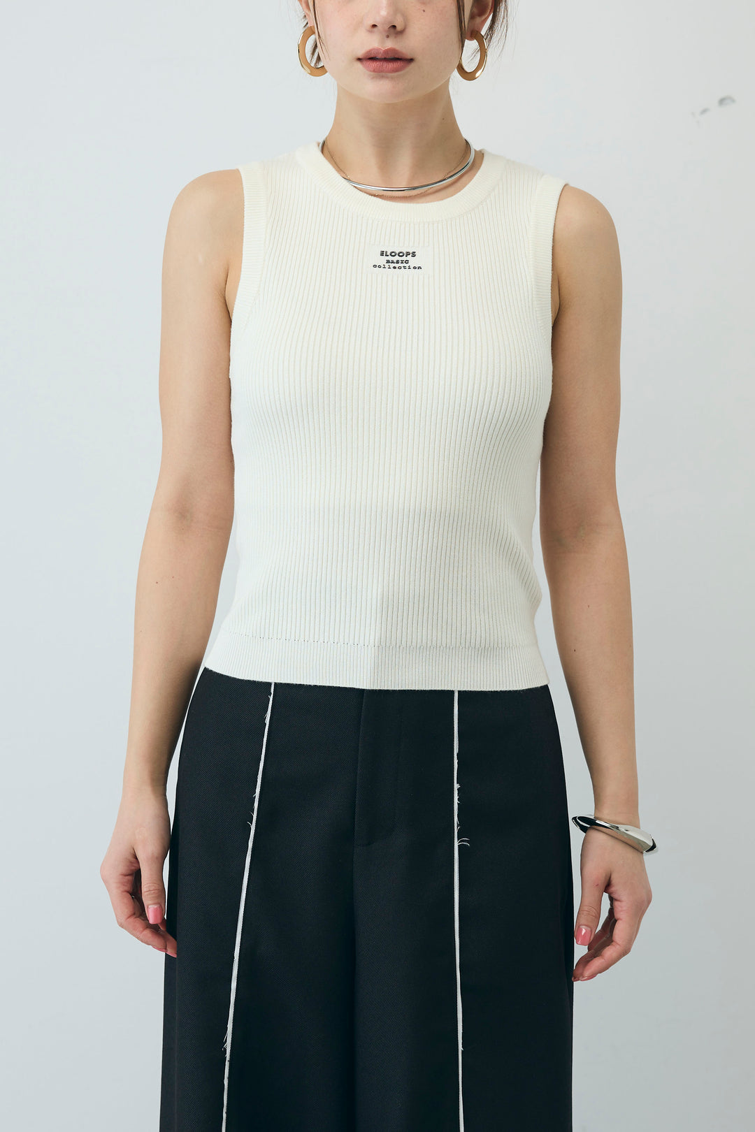 [予約/SET]ボリュームスリーブトレンチコート+フロントロゴ入りリブタンクトップ+ダブルウエストスウェットパンツ(3set)