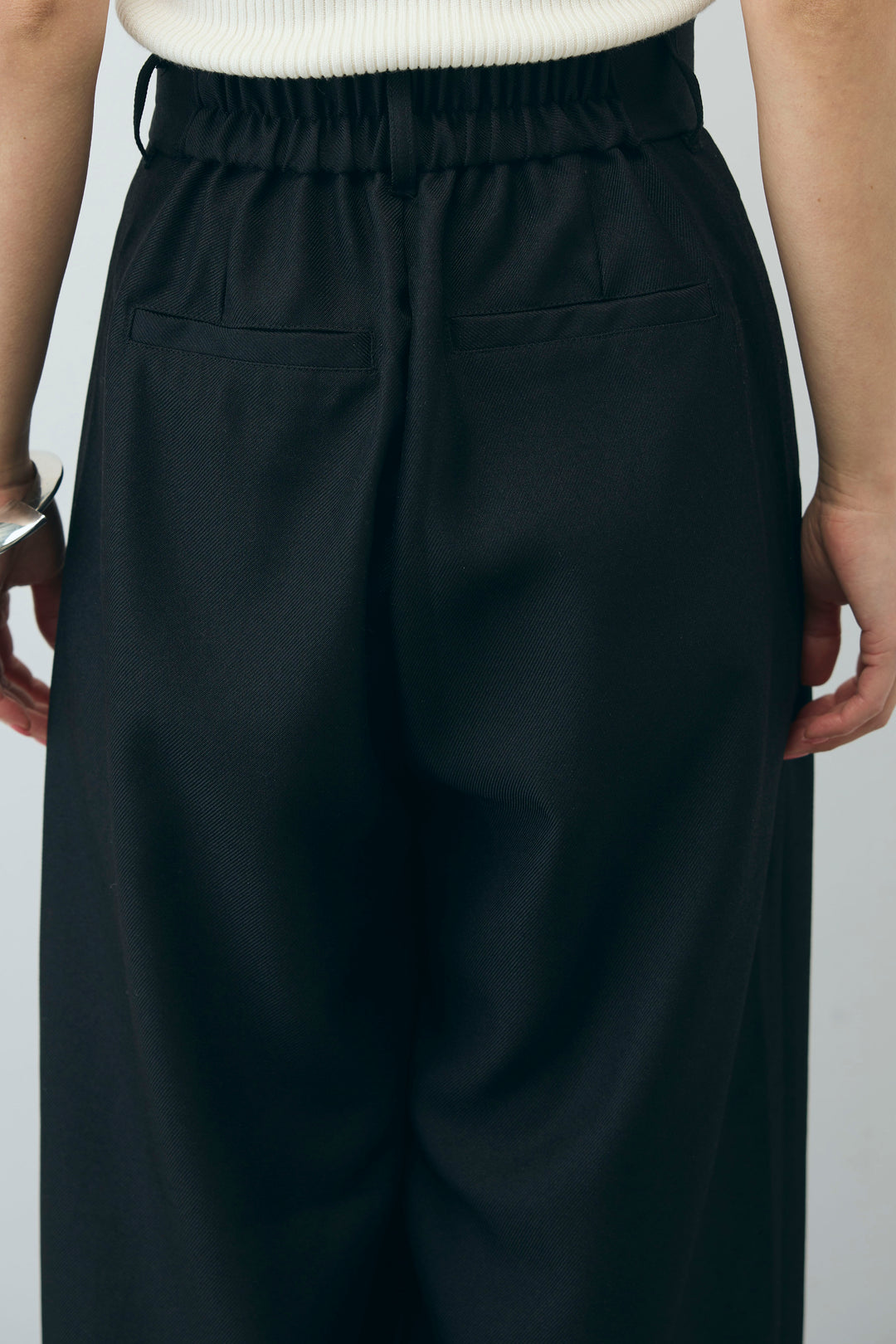 [予約/SET]ヘザーエステルテーラードジレ+フラワープリントキャミ+ヘザーエステルカーブパンツ(3set)