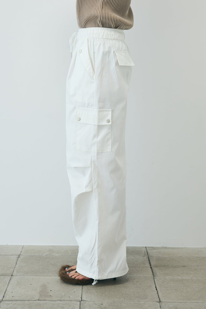 [予約/SET]アシンメトリードレープサテンブラウス+カーゴパンツ(2set)