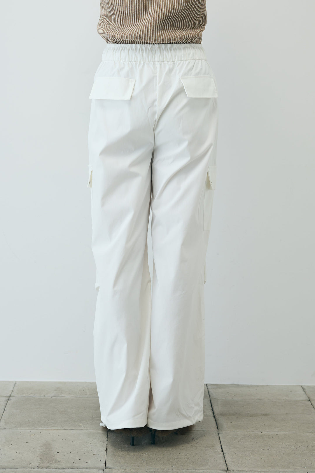 [予約/SET]アシンメトリードレープサテンブラウス+カーゴパンツ(2set)