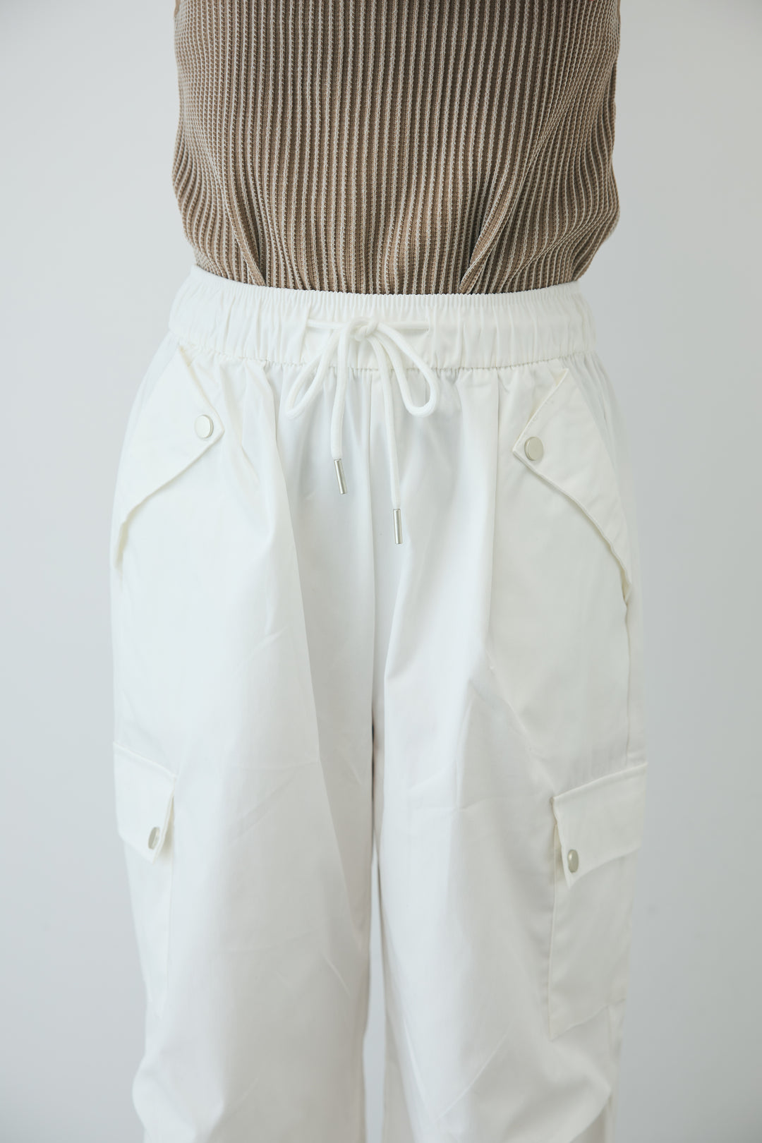 [予約/SET]シアーエンブロイダリーZIPトップス+カーゴパンツ(2set)