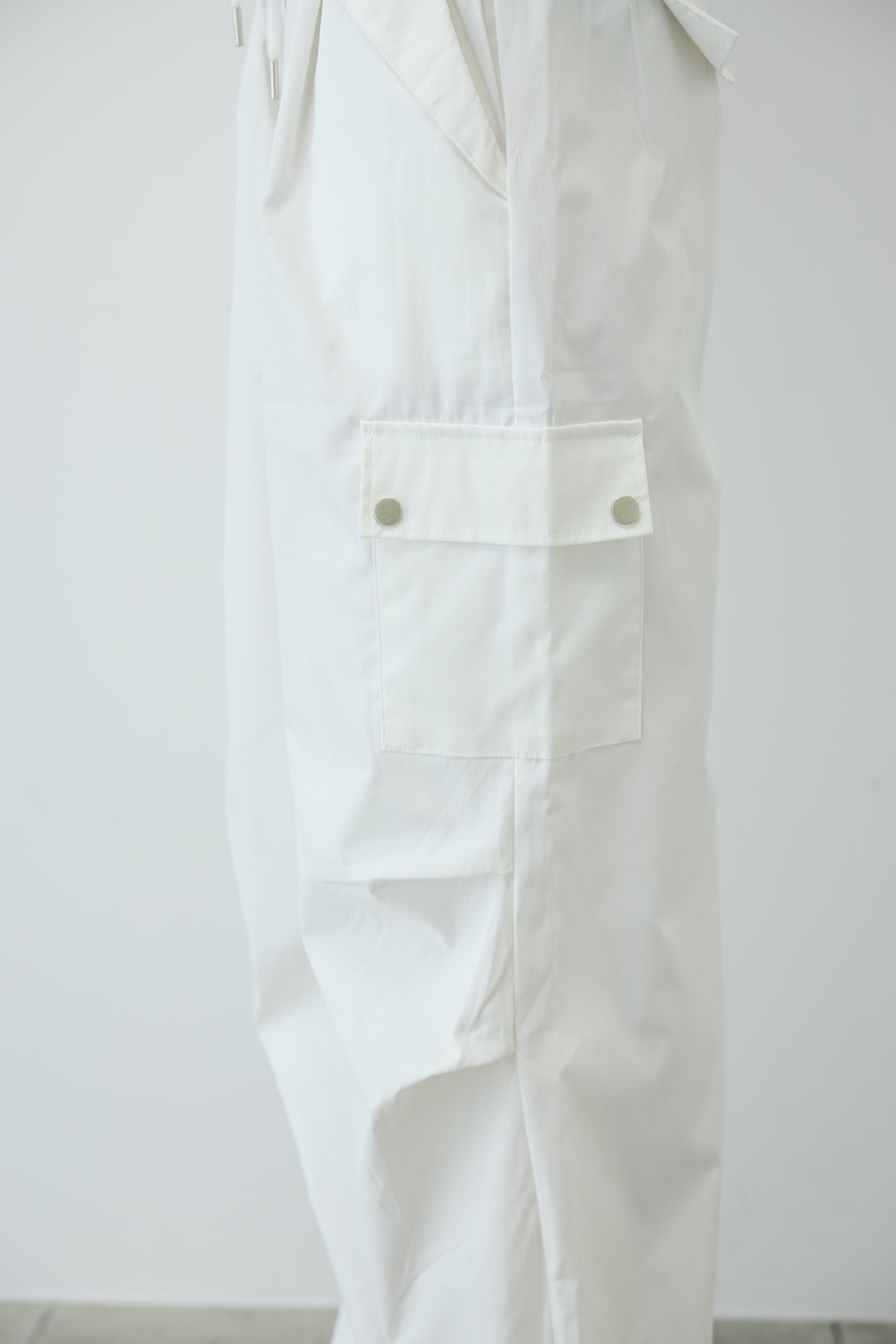 [予約/SET]シアーエンブロイダリーZIPトップス+カーゴパンツ(2set)