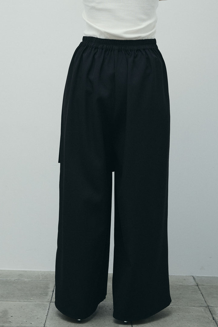 [予約]アシメプリーツパンツ