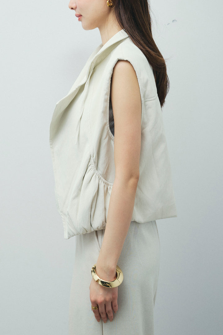 フェイクスウェードショートベスト