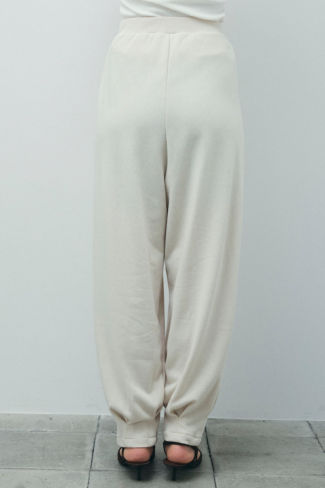 [予約/SET]ヘザーエステルテーラードジレ+タックボリュームスウェットパンツ(2set)