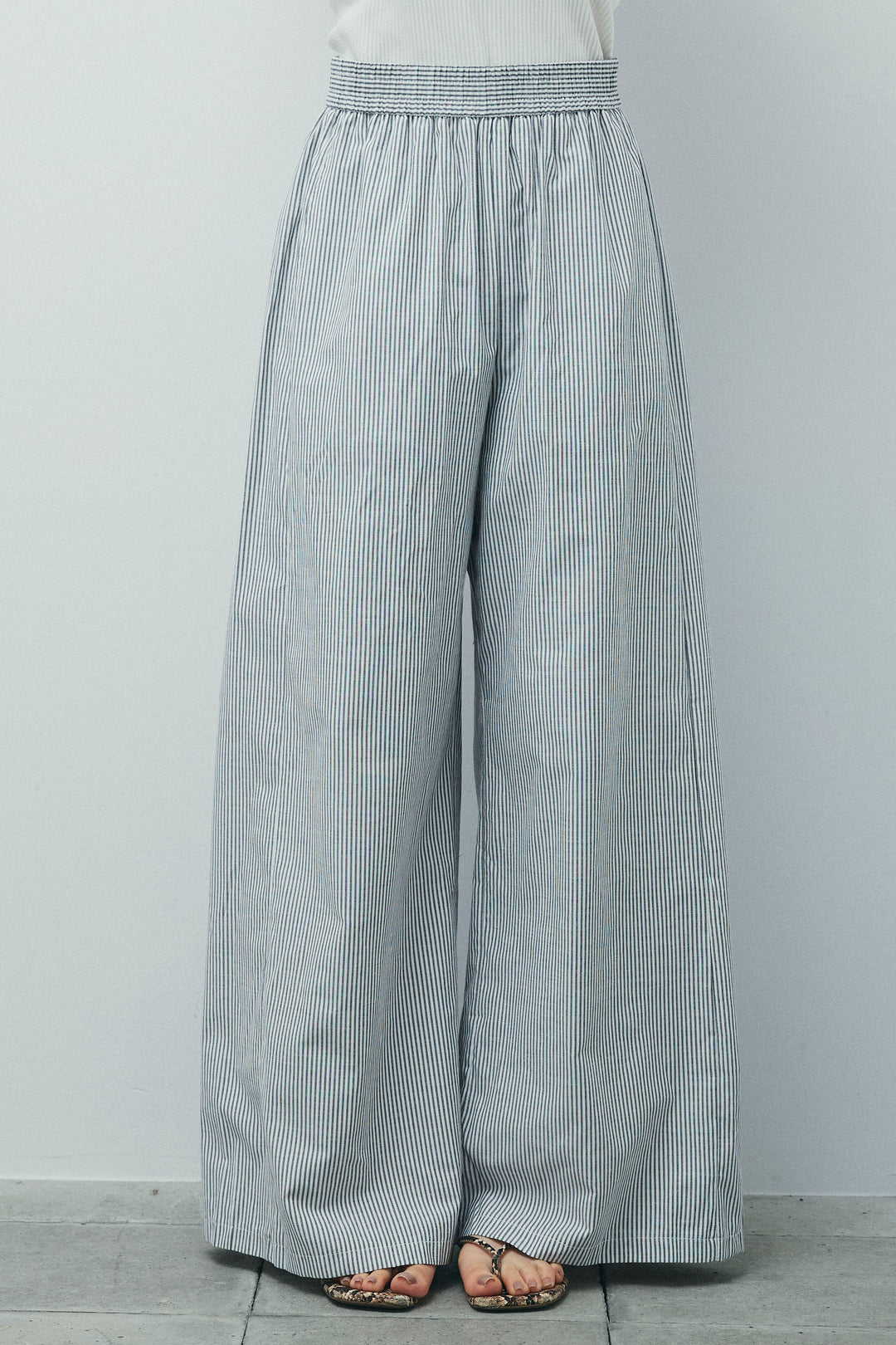 [予約/SET]前後2WAYポンチフレンチスリーブTシャツ+ウエスト巻きストライプワイドパンツ(2set)
