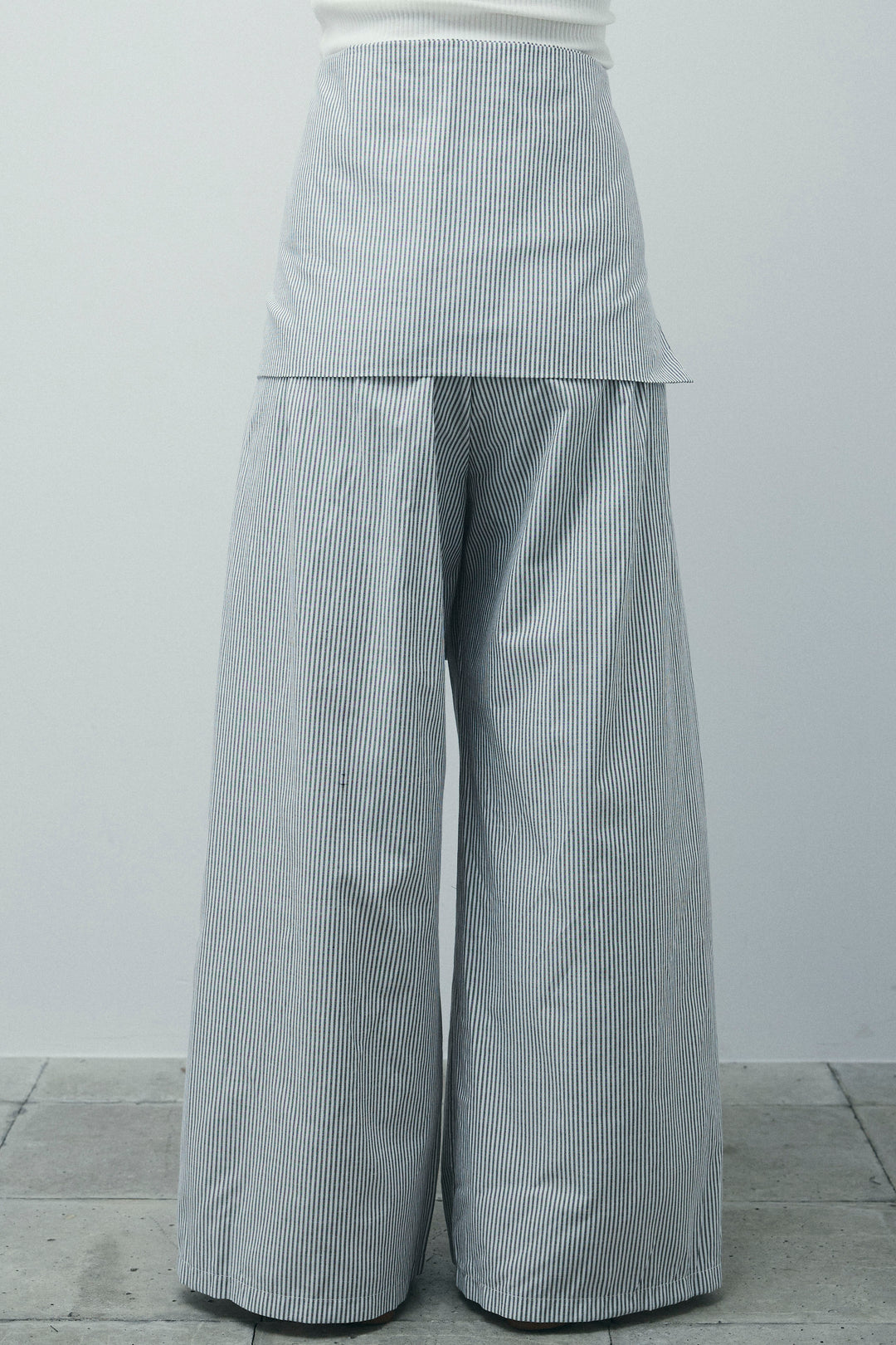 [予約/SET]前後2WAYポンチフレンチスリーブTシャツ+ウエスト巻きストライプワイドパンツ(2set)