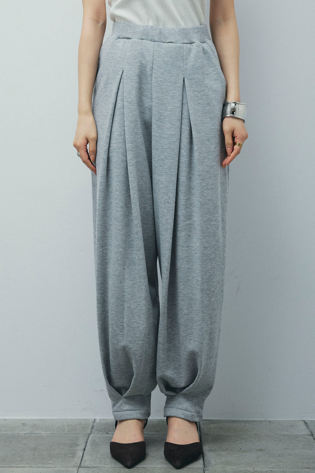 [予約]タックボリュームスウェットパンツ
