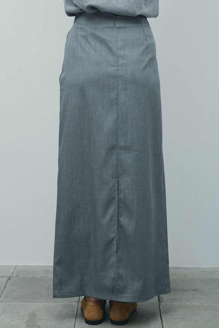 フロントクロスタイトスカート