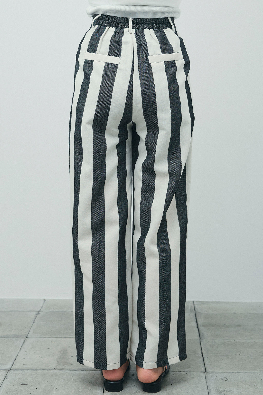 [予約/SET]2WAYキャミソールビスチェシャツ+カットアウトリブタンク+ストライプパンツ(3set)