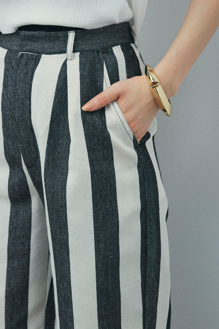 [予約/SET]2WAYキャミソールビスチェシャツ+カットアウトリブタンク+ストライプパンツ(3set)