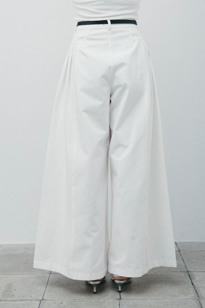 [予約/SET]カップ付きホルターネックタンク+バンピーステッチ2WAYベスト+ベルト付きバギーパンツ(3set)