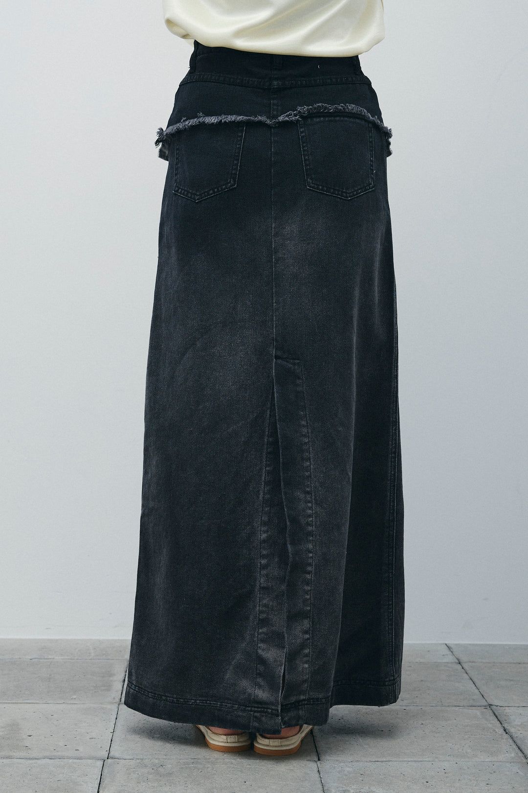 サテン2wayトップス+レイヤードデニムロングスカート(2set)