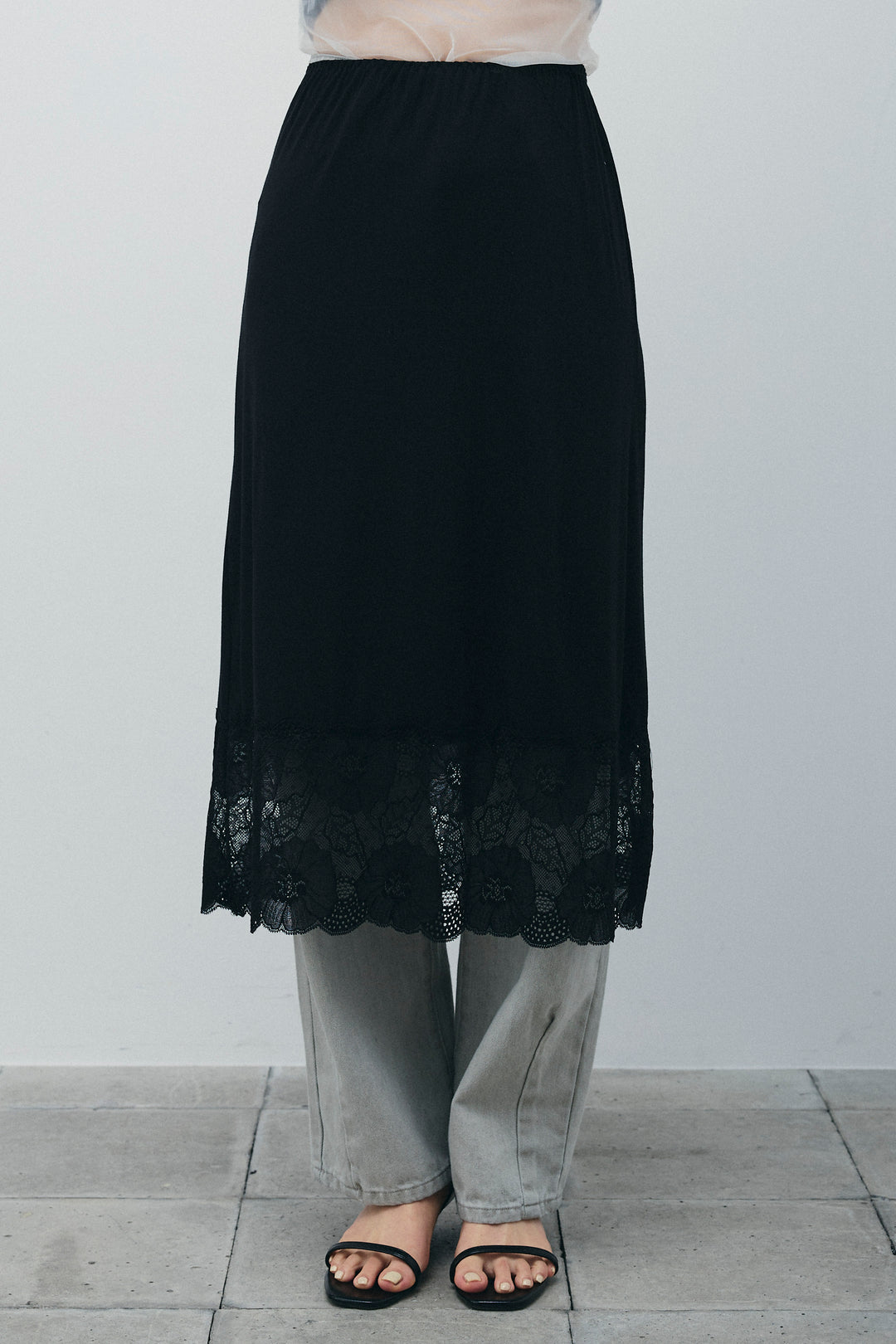 [予約/SET]サテン2wayトップス+レース付きカットスカート+ヴィンテージカーブデニムパンツ(3set)