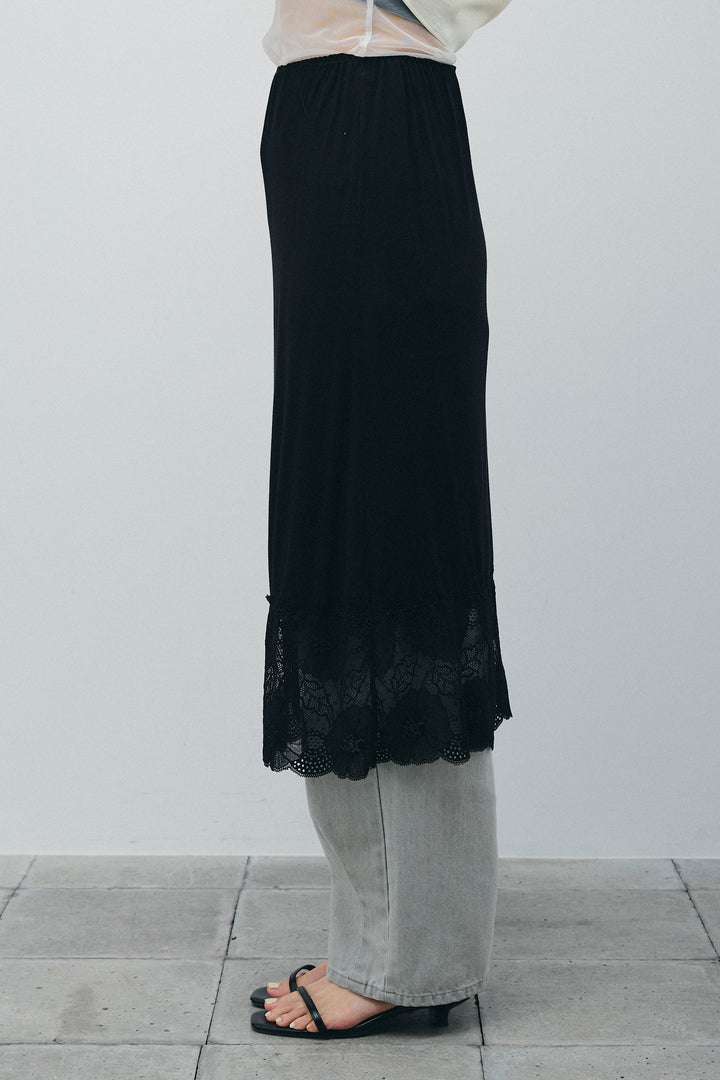 [予約/SET]サテン2wayトップス+レース付きカットスカート(2set)