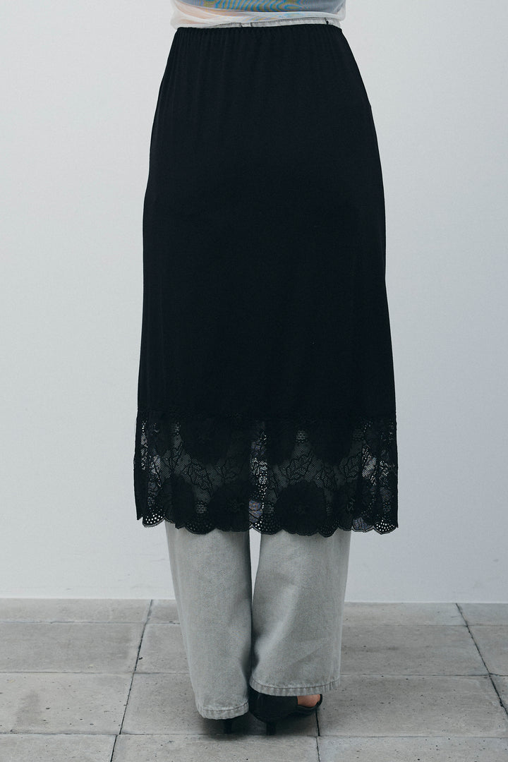 [予約/SET]サテン2wayトップス+レース付きカットスカート+ヴィンテージカーブデニムパンツ(3set)