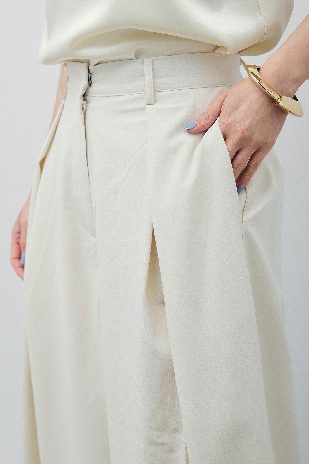 [予約]クレープタックワイドパンツ