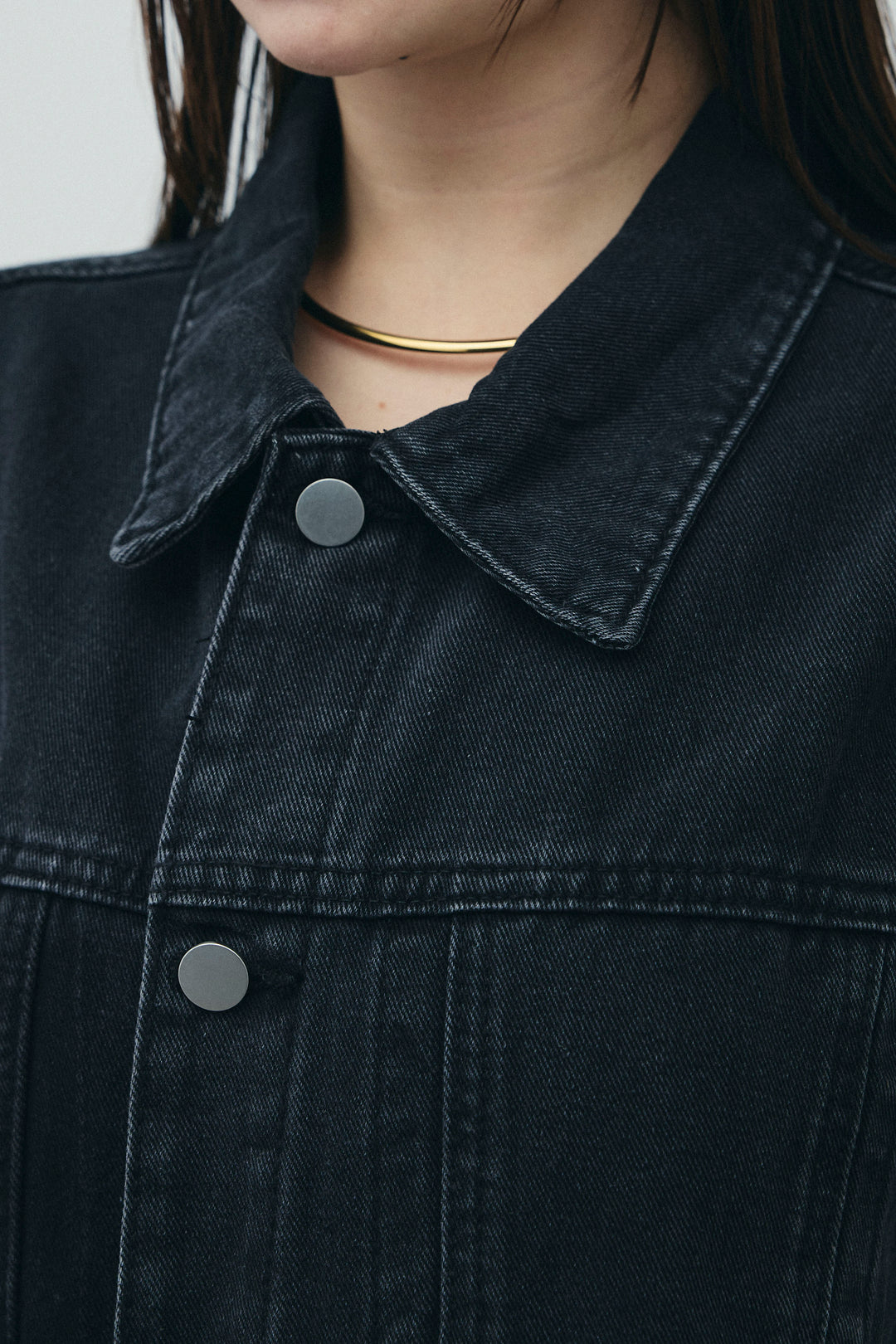 [予約/SET]ヴィンテージライクノースリデニムジャケット+クロップドカップ付きキャミ+サテンナロースカート(3set)