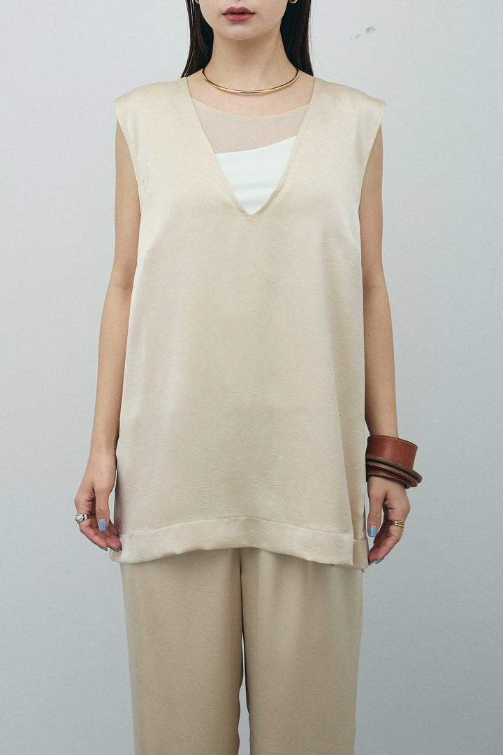 [予約]Vネックサテンセットアップ