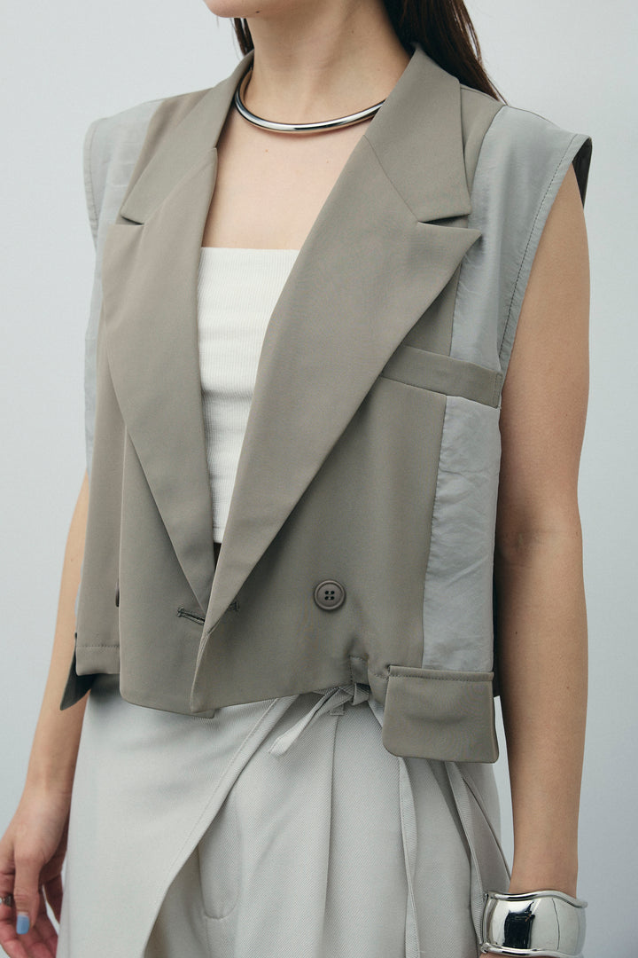 [予約/SET]バックフリルヘムショートテーラードベスト+クロップドカップ付きキャミ+クレープタックワイドサロペット(3set)