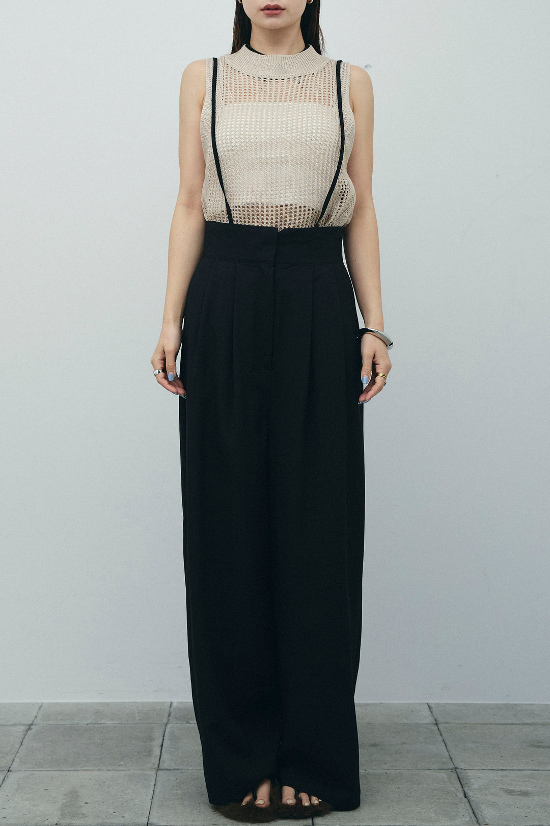 [予約/SET]バックフリルヘムショートテーラードベスト+クレープタックワイドサロペット(2set)