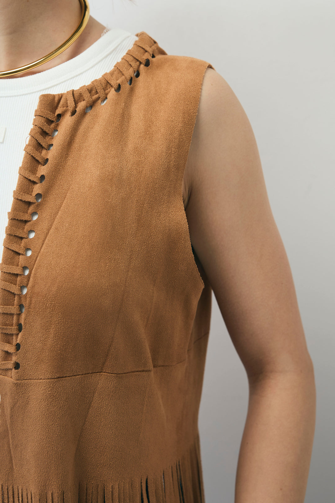 [予約]スウェードライクロングフリンジジレ