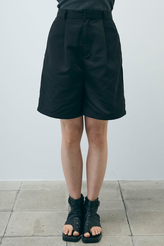 新品未使用 タグ付き W.&L.T. ハーフパンツ size32 予約]ツイルタックハーフパンツ – IAMALPHA