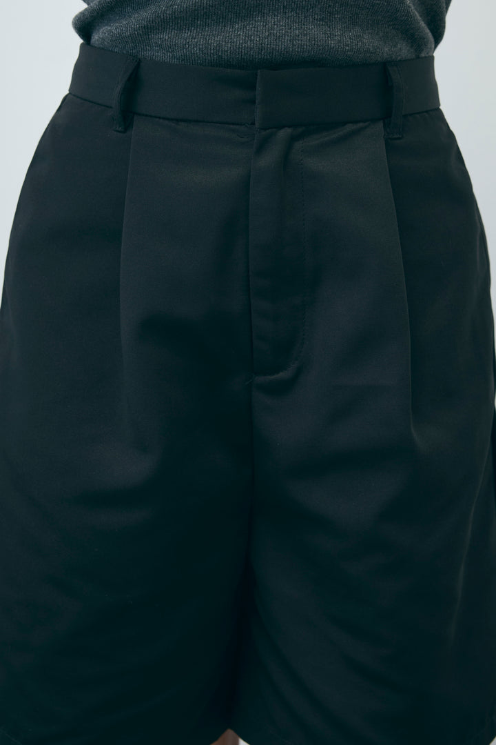 [予約/SET]刺繍入りストライプオーバーサイズシャツ+ツイルタックハーフパンツ(2set)