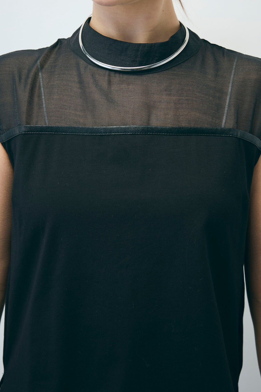 [予約/SET]シアー切替えノースリーブ+チェックパンツ(2set)