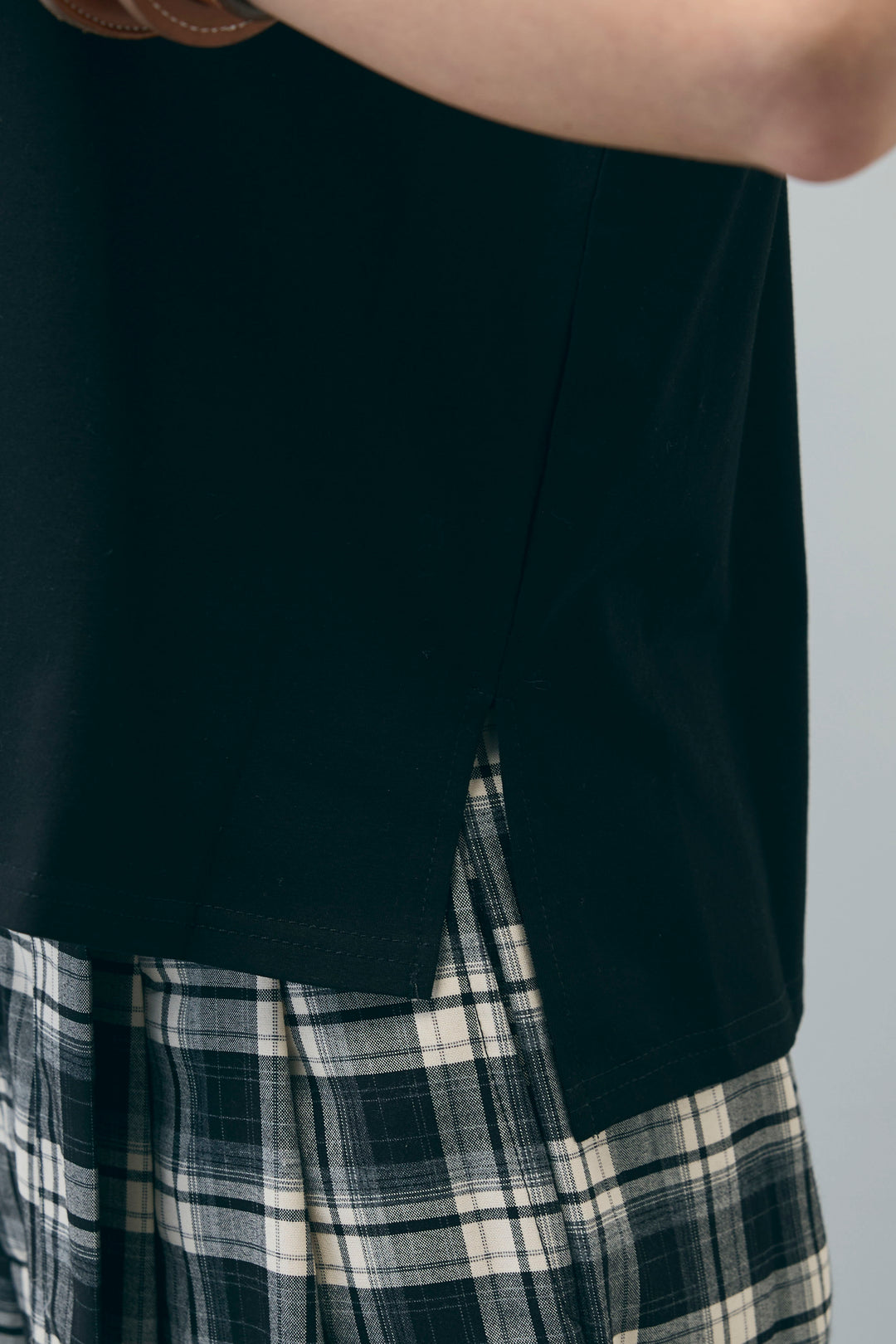 [予約]シアー切替えノースリーブ